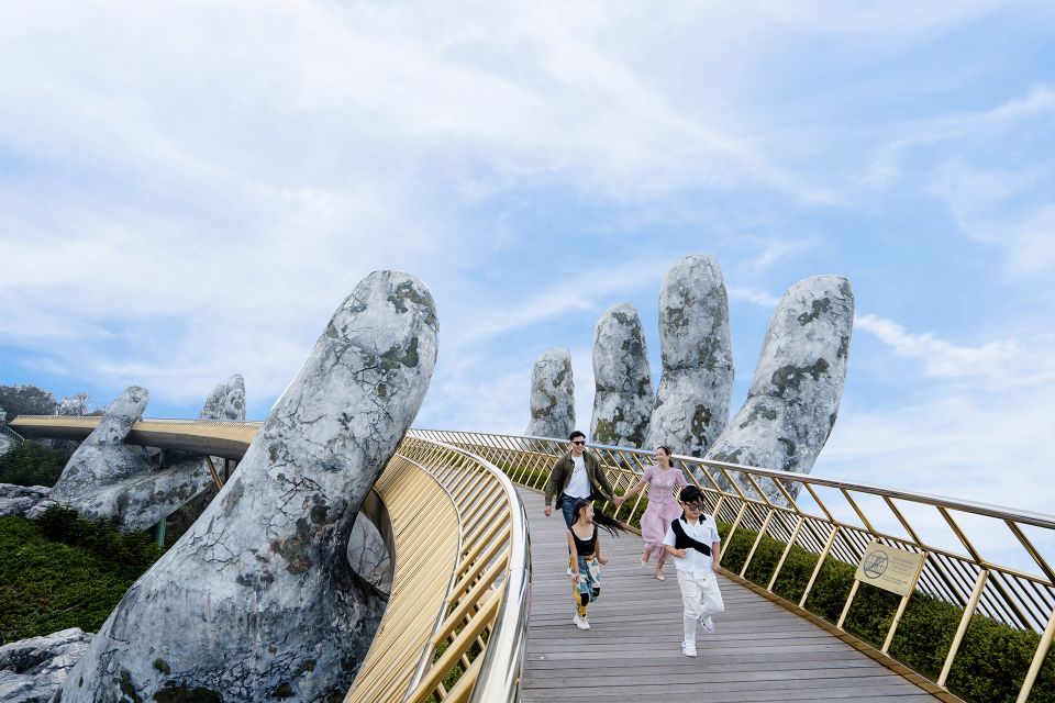 From Da Nang/Hoi An: Golden Bridge Ba Na Hills Full-Day Tour - The cable car ride: the scenic part you shouldn’t rush
