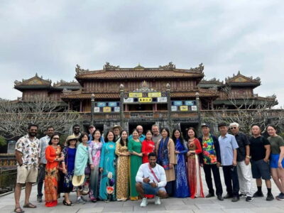 From Da Nang: Hue City Full-Day Tour with Lunch (Group tour) - Thien Mu Pagoda: Hue’s landmark temple with a calm start