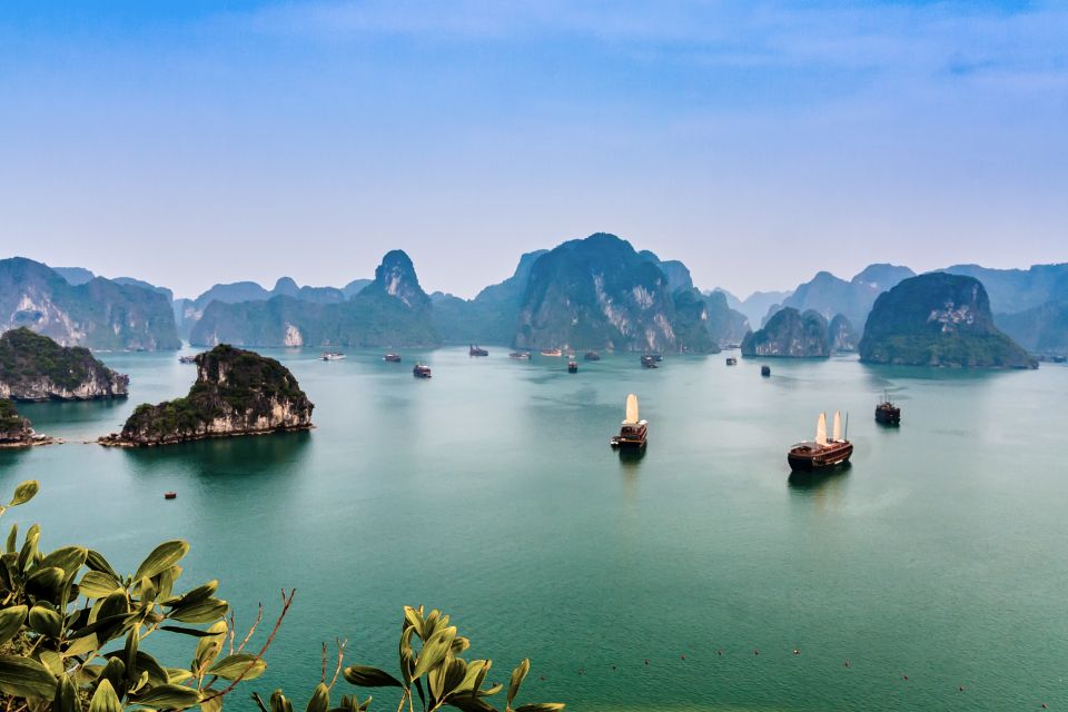 From Hanoi: 1 -Day Halong Bay Cruise With Big & Small Groups - Timing, pacing, and the “will I feel rushed?” question