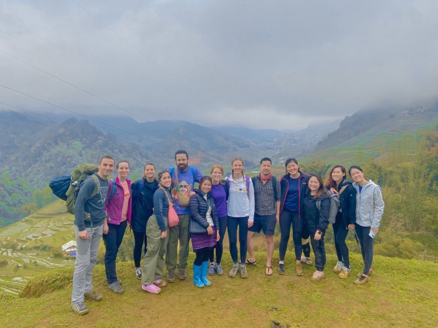 From Hanoi: 2-Day Overnight Sapa Tour by Limousine - A 9-seat limousine ride into Sapa’s highlands