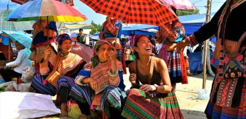 From Hanoi: 3-Day Guided Tour of Sapa with 3-Star Hotel - The guide experience that makes villages click: English help plus real village context