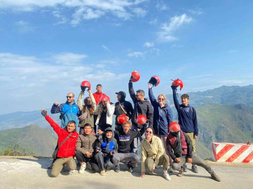 From Hanoi: 3 Day Ha Giang Loop Motorbike Self-ride Tour - Day 4: Du Gia waterfall pool, viewpoints, and the Little Ma Pi Leng stretch