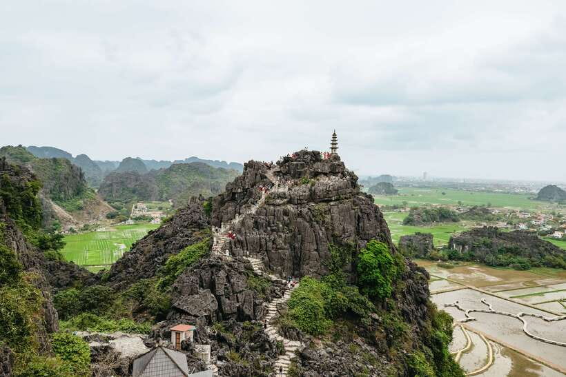 From Hanoi: Full-Day Ninh Binh Highlights Small Group Tour - Cycling to Bich Dong Pagoda: Country Roads, Cool Wind