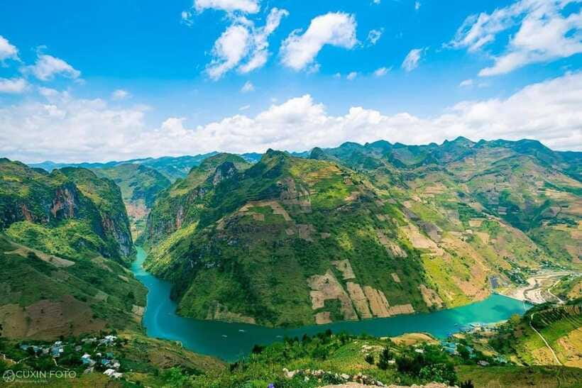 From Hanoi: Ha Giang Loop 3-Day 2-Night Tour with Easy Rider - Guide quality and communication: what you should watch for with Lyn travel