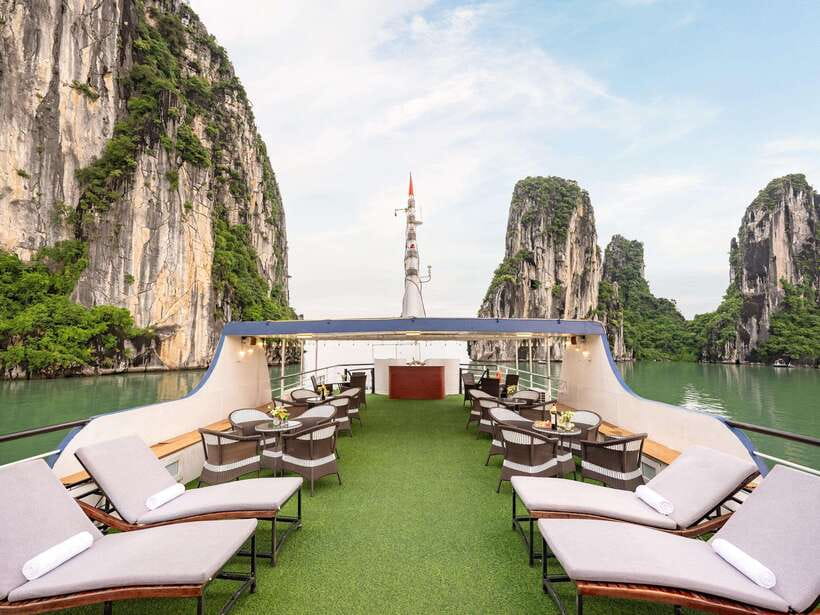 From Hanoi: Ha Long Bay Full-Day Luxury Cruise - Who should book this Ha Long Bay day cruise
