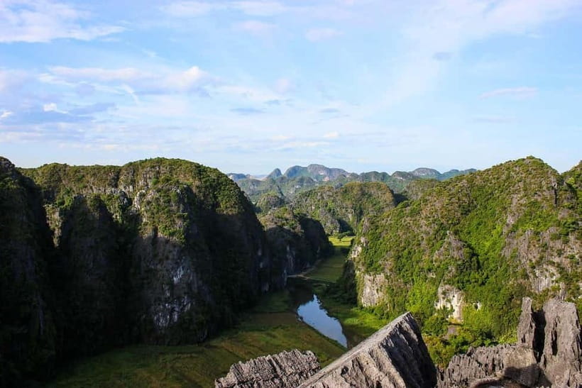 From Hanoi: Hoa Lu, Bai Dinh, Trang An, Tam Coc and Mua Cave - Getting from Hanoi: pickup timing, limousine comfort, and a long-but-manageable day