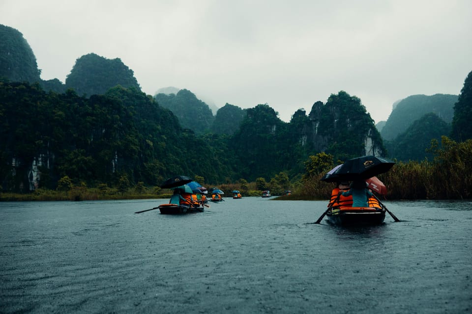 From Hanoi: Hoa Lu, Bai Dinh, Trang An, Tam Coc and Mua Cave - Price and value: what $43 buys you from Hanoi