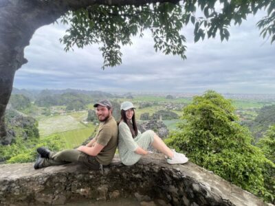 From Hanoi: Hoa Lu, Mua Cave and Tam Coc Full-Day Trip - Hoa Lu: Vietnam’s former capital, and why it hits