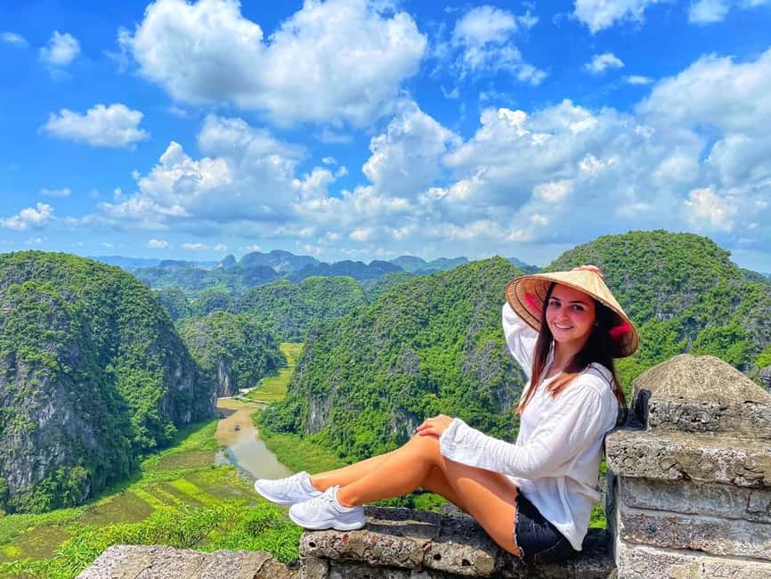 From Hanoi: Ninh Binh Bai Dinh & Trang An & Mua Caves - From Hanoi to Ninh Binh: the ride that sets the mood