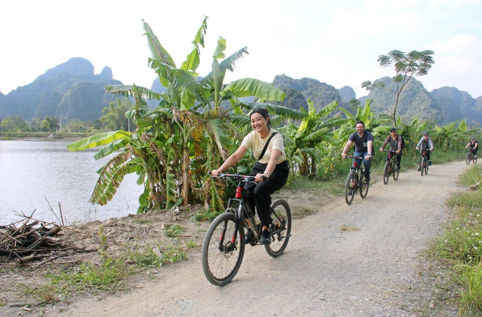 From Hanoi: Ninh Binh, Hoa Lu, Tam Coc and Mua cave - Getting Back to Hanoi: Timing That Keeps the Day Feeling Tight
