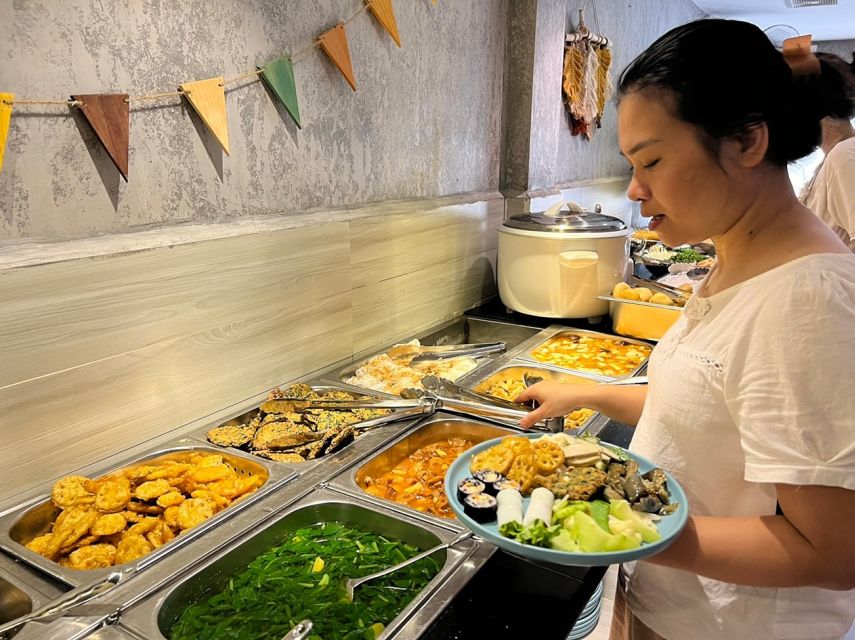 From Hanoi: Old Quarter Vegetarian Food Tour - Meeting at 38 Bát Sứ and the pickup rules that affect your timing