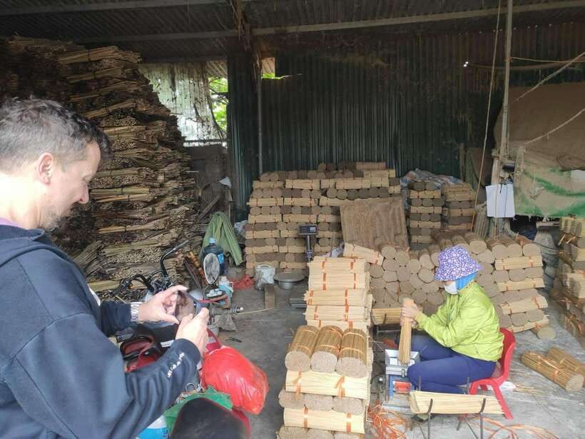 From Hanoi: Quang Phu Cau Incense Village & Ninh Binh Tour - Tam Coc by boat: caves, rice fields, and limestone drama