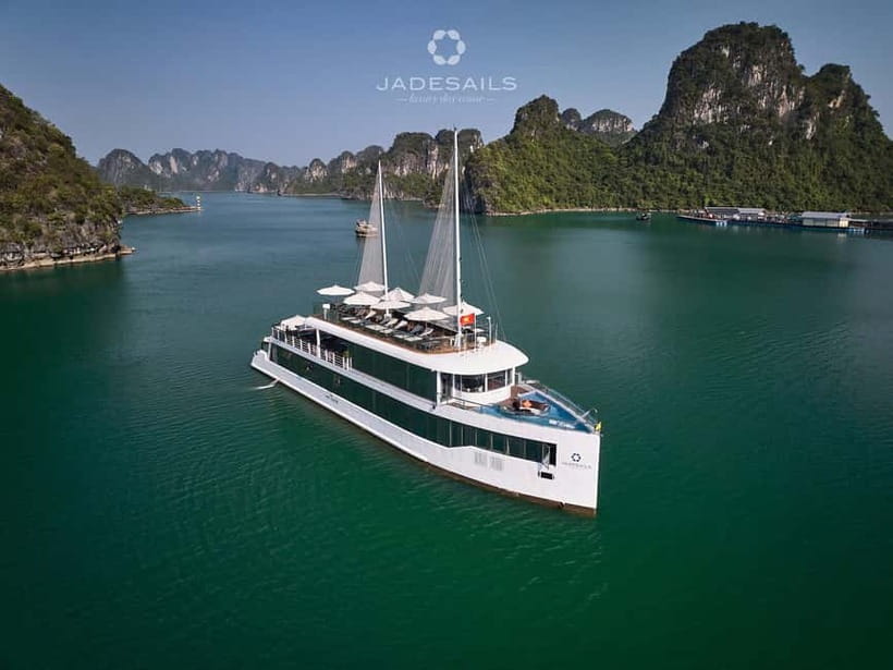 From Hanoi: Top-Rated Ha Long Bay Day Cruise with Jade Sails - Lunch and the onboard cooking demo: food that helps you enjoy the rhythm