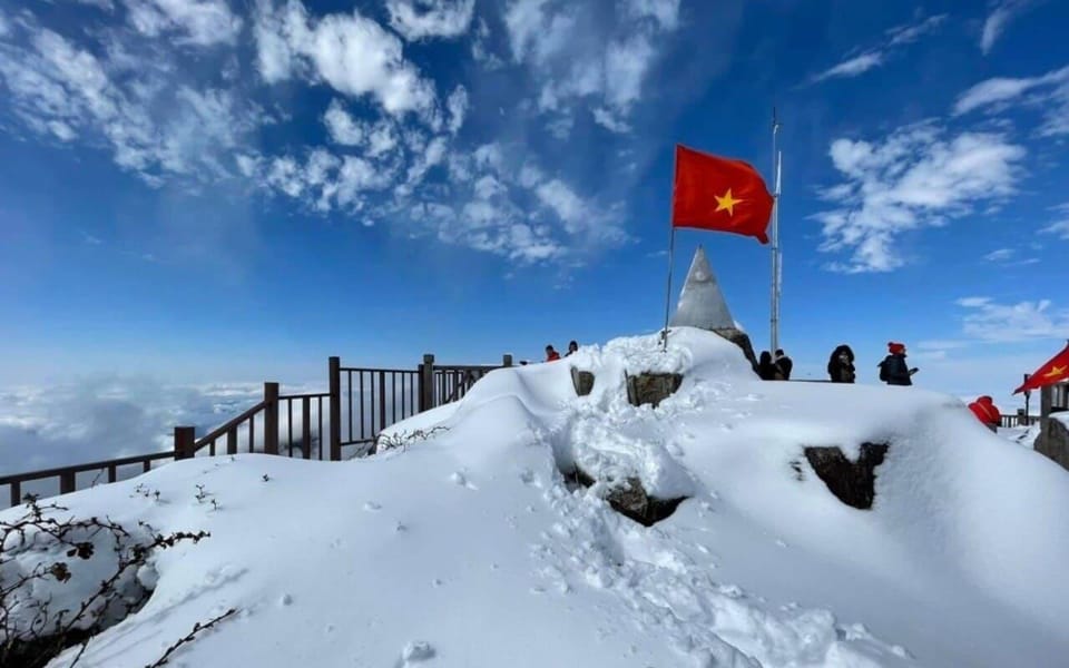 From Hanoi: Visit Sapa & Fansipan With Cable Car For 2 Days - Fansipan via cable car: saving time, buying better views