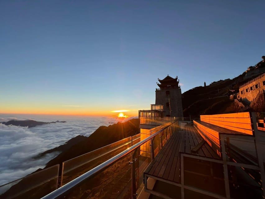 From Hanoi: Visit Sapa & Fansipan With Cable Car For 2 Days - The summit walk: temples, giant Buddha statues, and 600+ steps