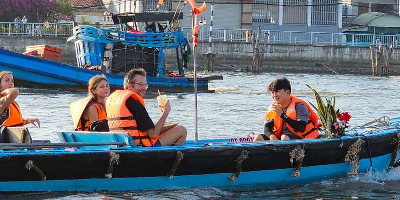 From HCM: Mekong Delta Can Tho Floating Market 2-Day Tour - Garden–Pond–Cage and the village “real life” moments
