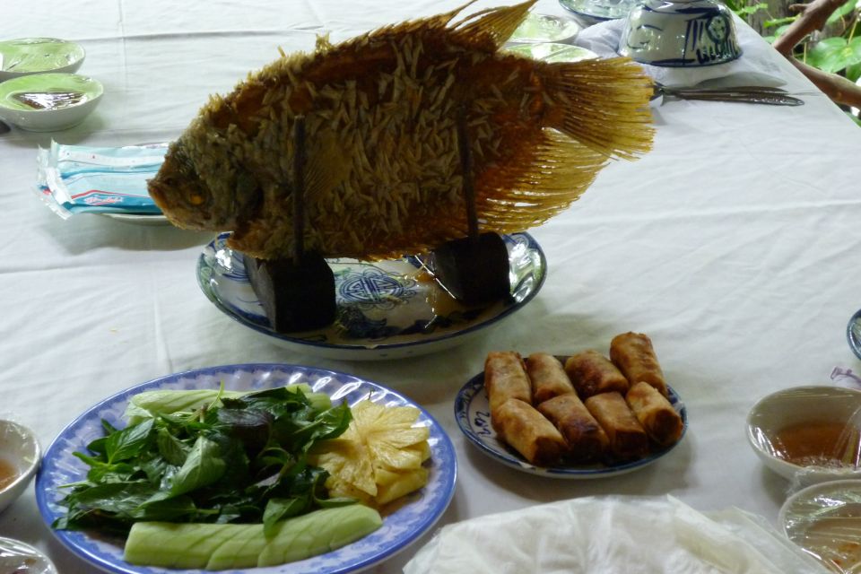 From Ho Chi Minh City: Mekong Delta VIP Tour by Limousine - Lunch and snacks: what’s included and how it matches the day
