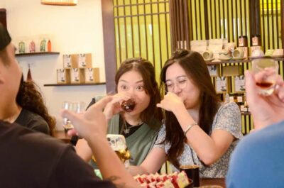 Hanoi: Taste Fresh Lotus Tea Ceremony & Untold Stories - The mindful start: training your senses before you sip