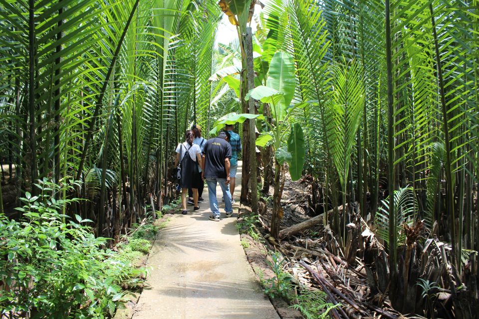 Ho Chi Minh City: Discover Mekong Delta & Coconut Village - Ho Chi Minh Pickup to Vinh Trang Pagoda: A Calm Start Before the River Noise