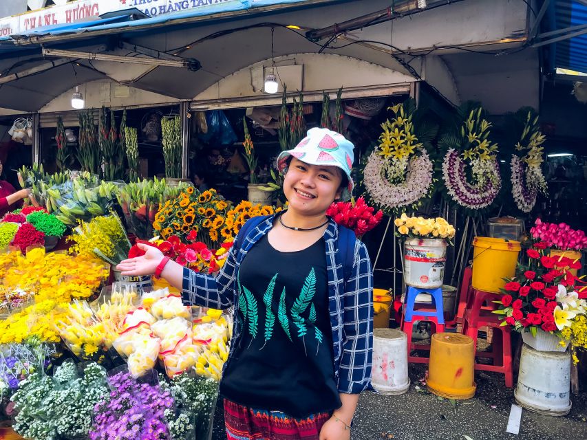 Ho Chi Minh City: Street Food and Sightseeing by Motorbike - Flower market plus city-center alley time: learning from the ride