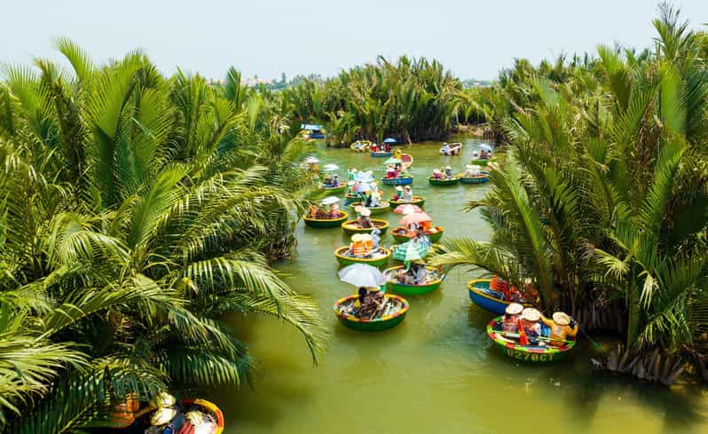Hoi An: Basket boat tour at the coconut village - The 50-minute basket boat ride through the coconut waterways