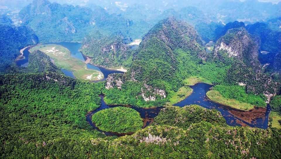 Ninh Binh - Hoa Lu - Tam Coc - Mua Caves & Buffet Lunch - Hoa Lu Ancient Capital: Temples, Dynasties, and the Dinh King Stop