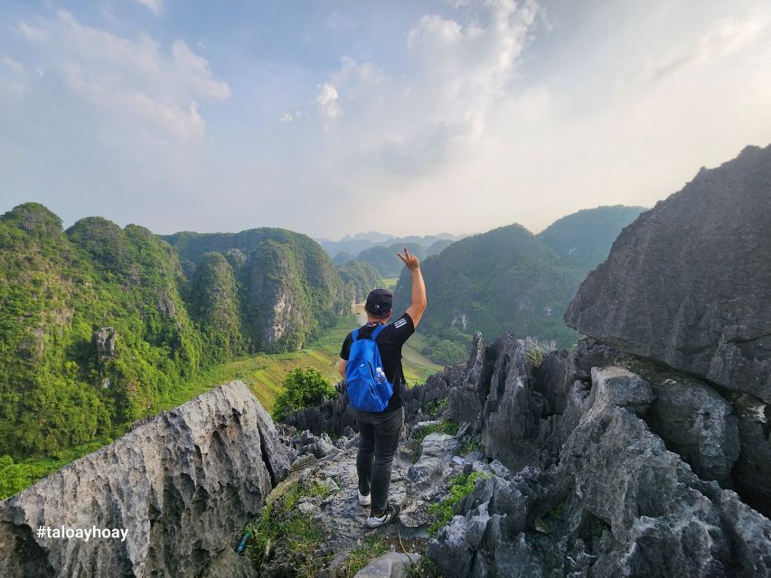Ninh Binh Tour: Full-Day Hoa Lu and Tam Coc Boat Tour - Optional biking and the Mua/Hang Mua 500 steps decision