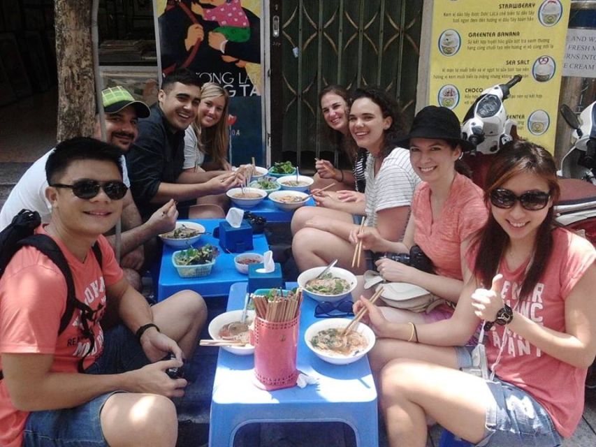 Street Food Tour Hanoi and Train Street Experience - Entering the Old Quarter’s 36 streets: trades you’ll recognize while you walk